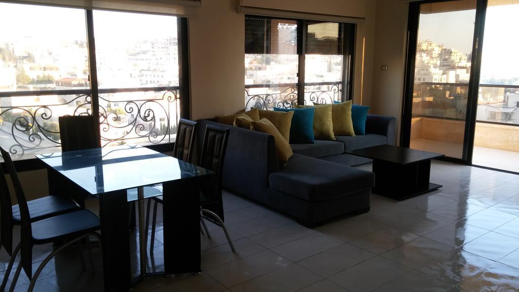Cozy Dair Ghbar Apartment Ammán Exteriér fotografie