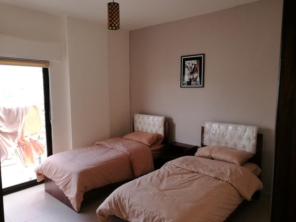 Cozy Dair Ghbar Apartment Ammán Exteriér fotografie